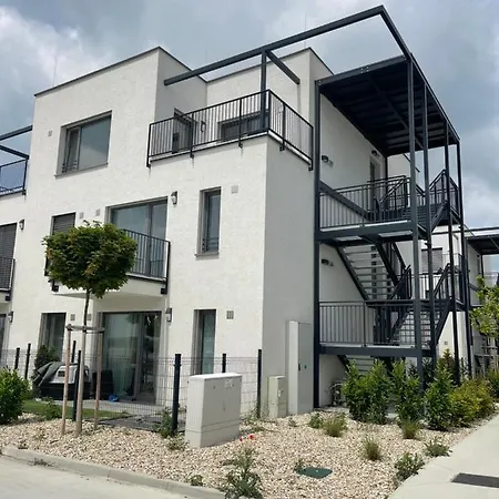 Aparthotel Green Resort 3*