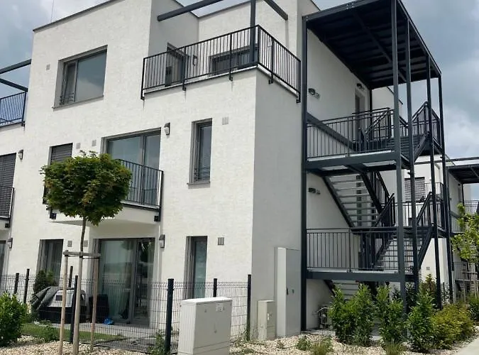 Aparthotel Green Resort 3*