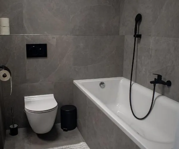 شقة Aparthotel Green Resort